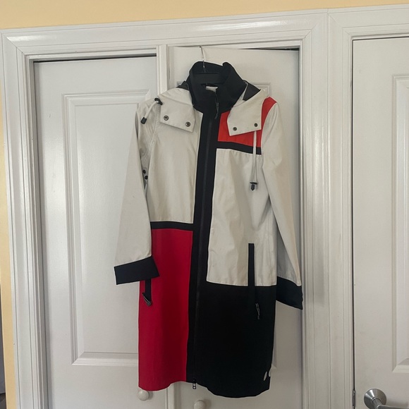 Nordic Weather colorblock rain jacket EUC - Picture 8 of 12